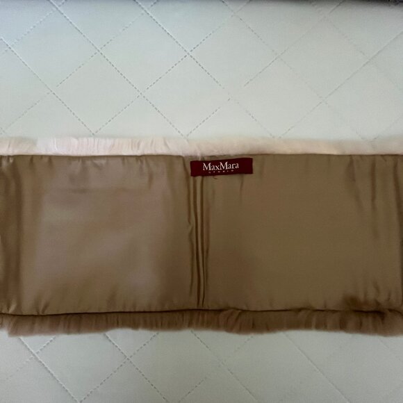 MaxMara Rabbit Fur Scarf - Blush Pink and Light Tan Colour - Authentic - Picture 15 of 16